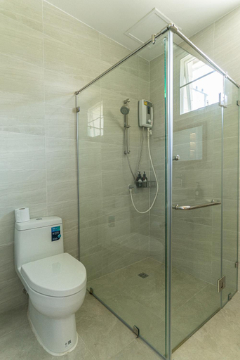 Bathroom 3, Golf View Suite Private Apartment Khao Yai, Pak Chong