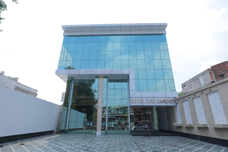 Exterior & Views 2, Hotel Sahibs Red Carpet, Agra