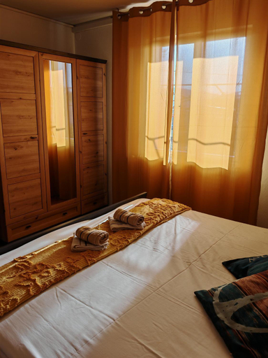 Bedroom 4, Rooms Rita, Cres