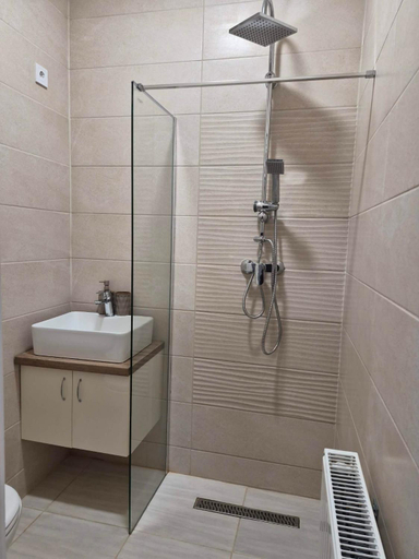 Bathroom 3, Horgasz-Vadasz Vendeghaz, Balmazújváros