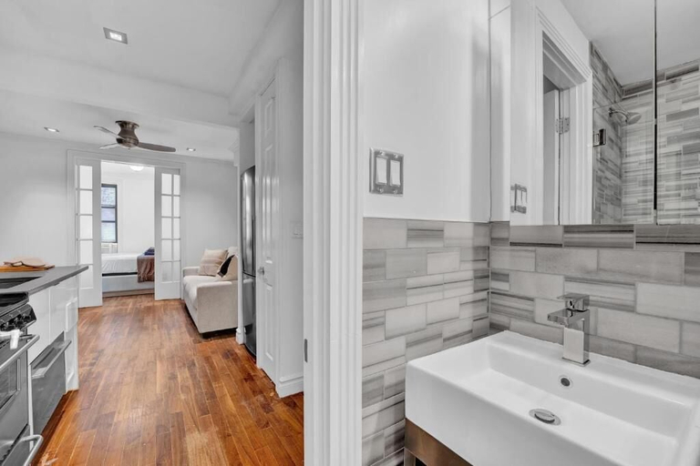 Bathroom 2, NYC Apartment 52-2D, New York