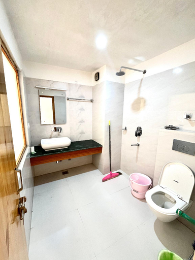 5, Lardak guest house, Leh