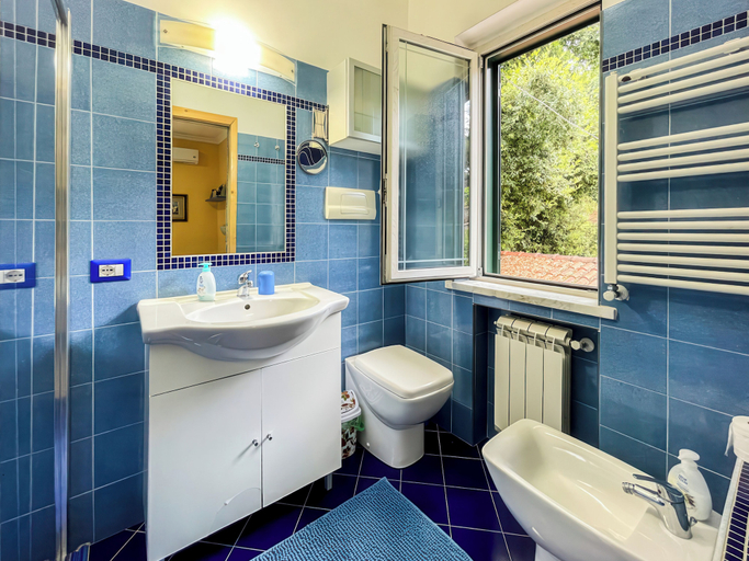 Bathroom, Camera con Ingresso Indipendente, Salerno
