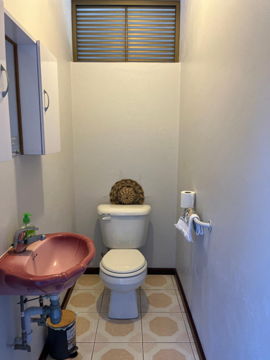 Bathroom, Belle Maison F3