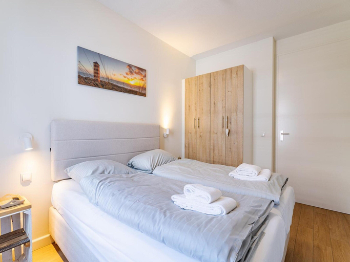 Others 4, Apartment in Koudekerke Near Seabeach, Veere