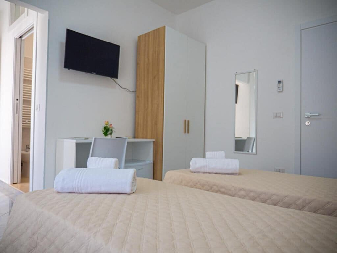 Bedroom 3, biRose B&B Affittacamere, Lecce