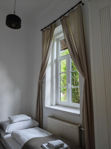 Bedroom 3, Kunbabonyi Vendeghaz, Kunszentmiklós