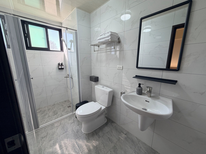 Bathroom 4, Nanyu Guesthouse, Tainan