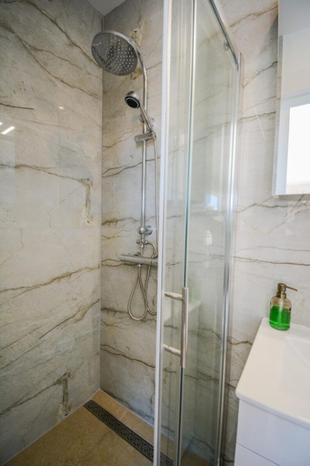 Bathroom 3, Villa Olea Mare Zadarvillas, Sali
