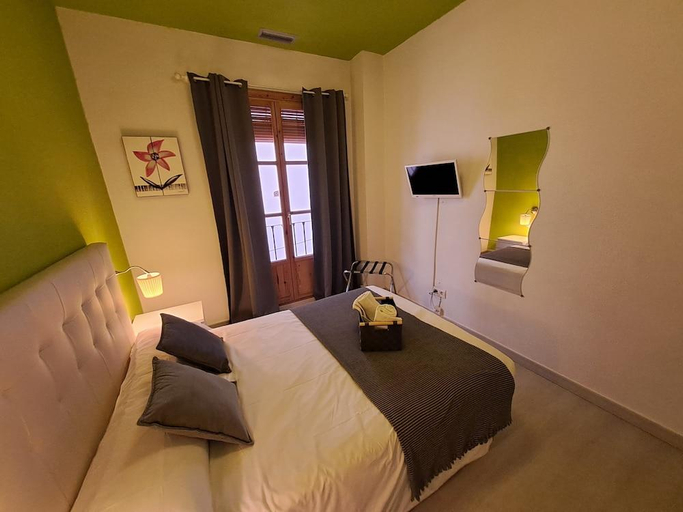 Bedroom 2, Nest Style Granada, Granada