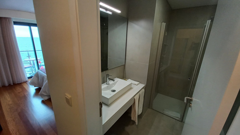 Bathroom 2, Casa Linda Baía, Machico