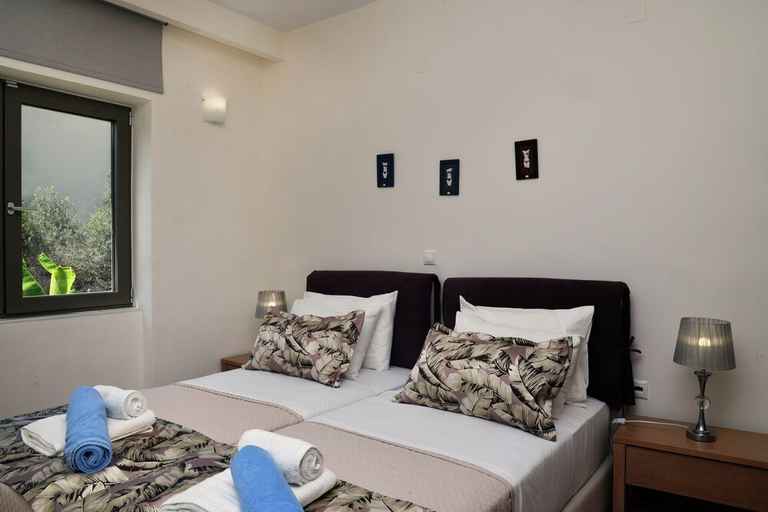 Bedroom 3, Villa Breeze, Crete