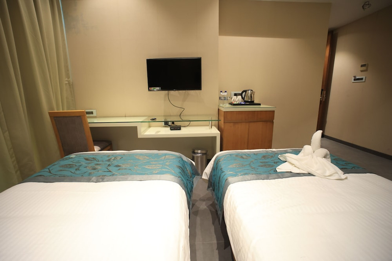 Bedroom 3, The Byke Delotel - Borivali, Mumbai Suburban