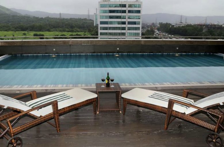 Sport & Beauty 2, Park Inn by Radisson Navi Mumbai, Thane