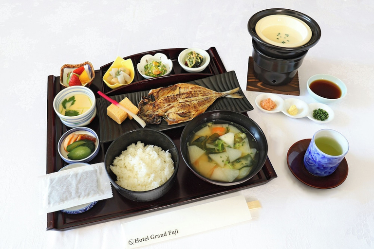 Food & Drinks 5, Hotel Grand Fuji, Fuji