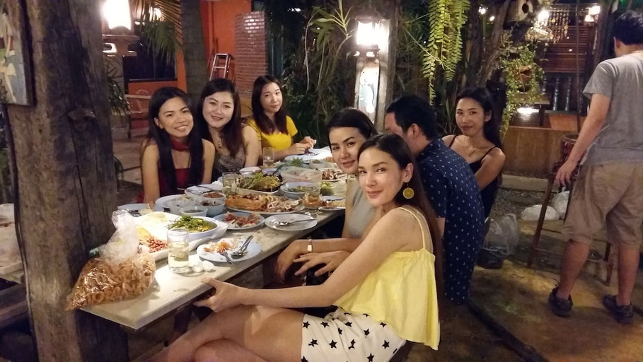 Food & Drinks 4, Banlomtalay Resort, Muang Rayong
