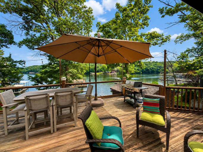 BBQ/picnic area, Stillwater on Doe - Private Lakefront Escape, Camden