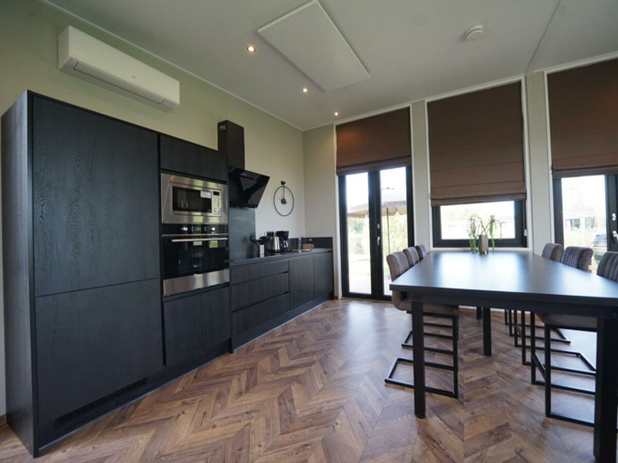 Private kitchen, Holiday Home in Kampen With Terrace, Dronten