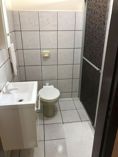 Bathroom 3, Hotel Panorâmico, Penha
