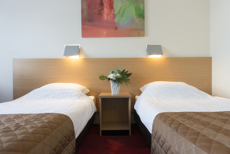 Bedroom 4, Bastion Hotel Leiden Voorschoten, Leiden