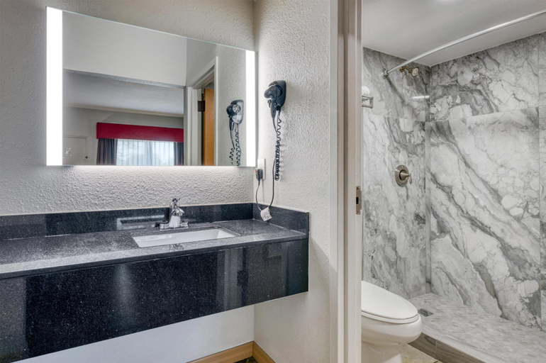 Bathroom 4, Best Western Lake Okeechobee, Okeechobee