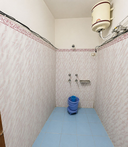Bathroom 3, The Kalp, Chamoli