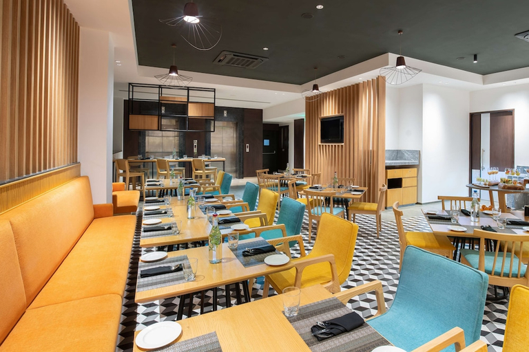 Food & Drinks 5, Park Inn by Radisson Gwalior, Gwalior