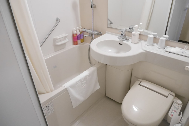 Bathroom 2, Kipp Hotel Shonan Fujisawa, Fujisawa