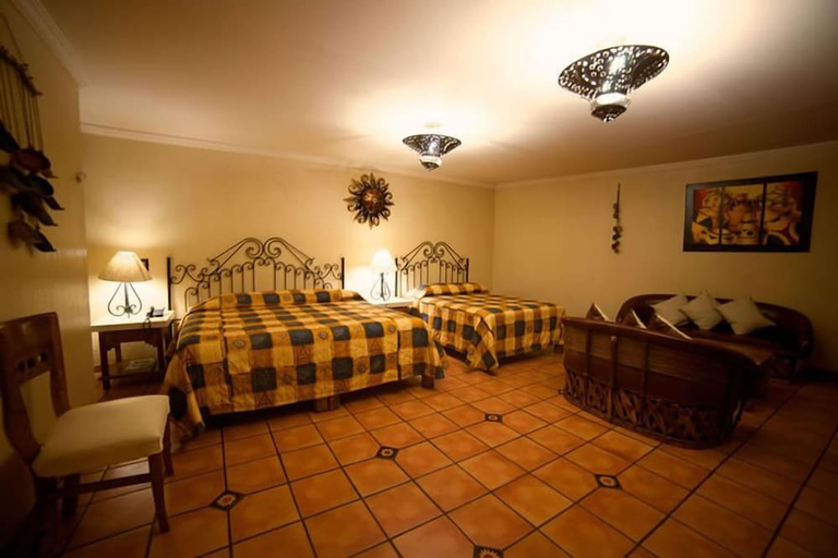 Bedroom 2, Hotel Hacienda Del Sol, Tonalá