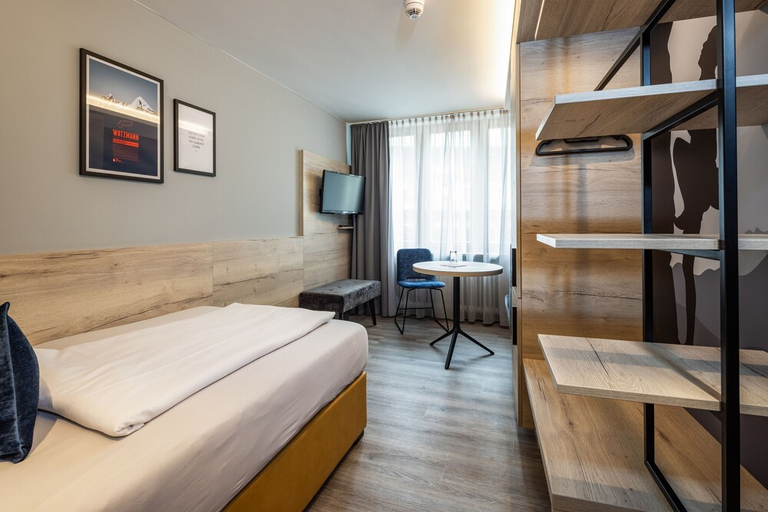 Bedroom 2, Hotel Konigssee, Berchtesgadener Land