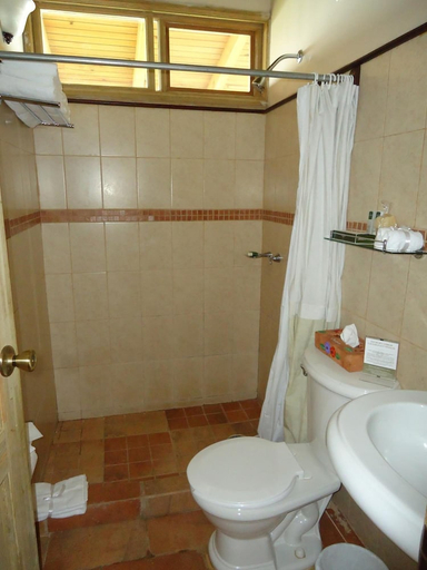 Bathroom, Finca Hamburgo, Motozintla