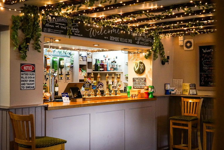 Food & Drinks 3, Redmire Village Pub, North Yorkshire