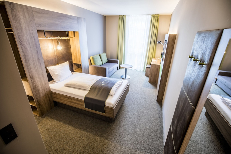 Bedroom 3, RiKu HOTEL Ulm, Ulm