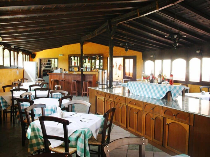 Food & Drinks, Angel Village, Crete