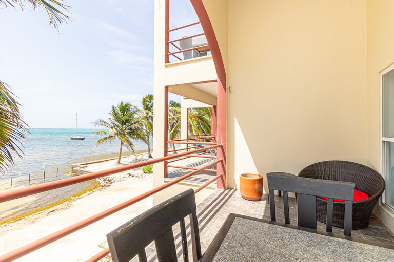 Others 5, Tres Cocos Resort