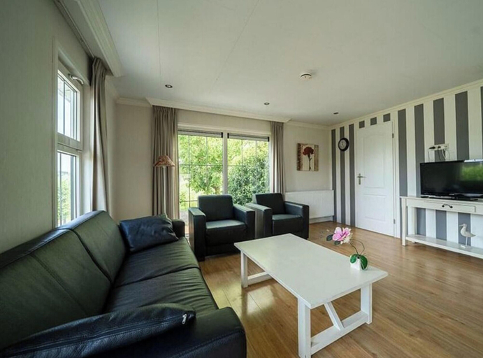 Living area 3, Holiday Home in Dordrecht With Terrace