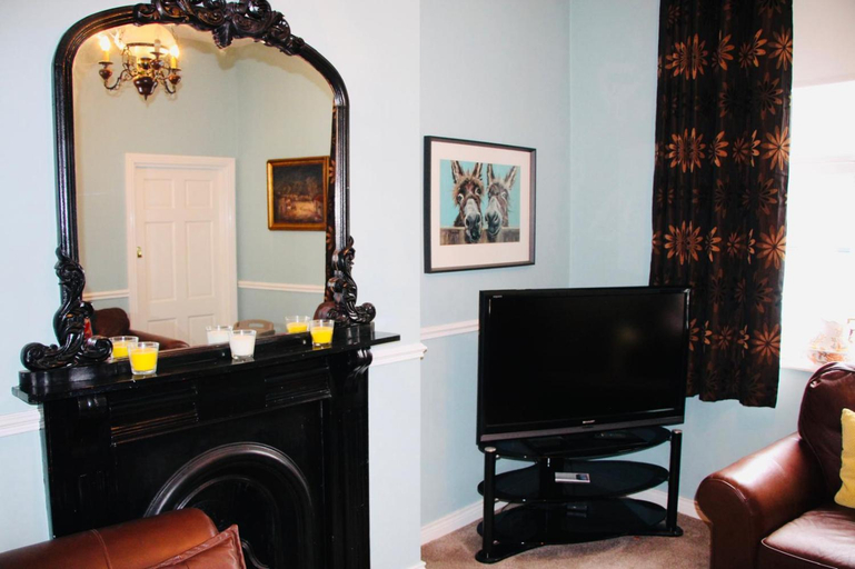 Others 5, Central Bar Guesthouse, Causeway Coast and Glens