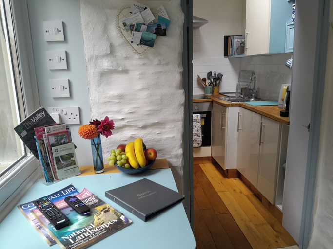 Private kitchen 2, Stunning Studio Apartment, Cornwall