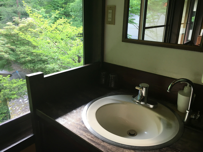 Bathroom 2, Yumoto Chouza, Takayama