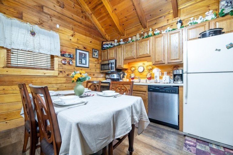Private kitchen 5, Starwood, Sevier