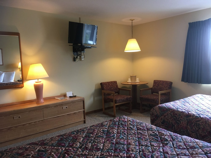 Bedroom 2, Value Host Motor Inn, Marquette