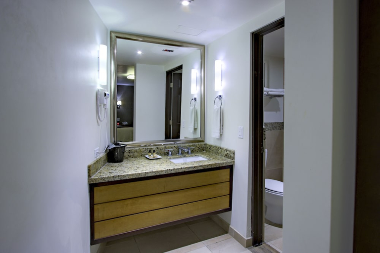 Bathroom 4, La Pinta Hotel, Ensenada
