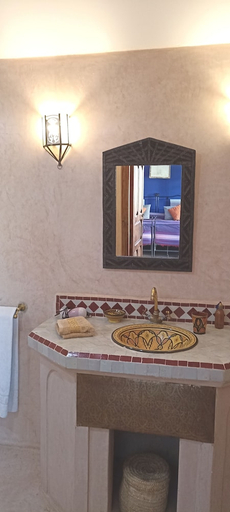 Bathroom 3, Dar Taliwint, Marrakech