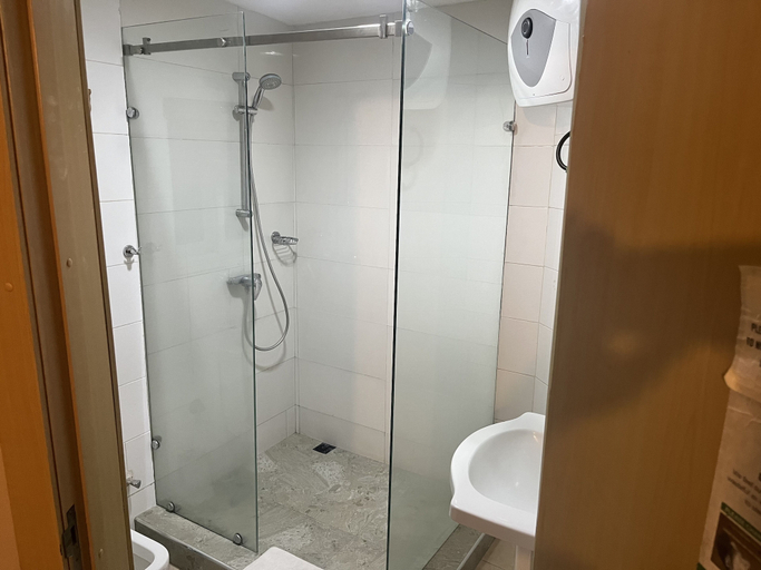 Bathroom 3, Adis Hotels Ibadan, IbadanNorth