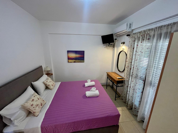 Bedroom 2, Rousolakos Pool Apartments, Crete