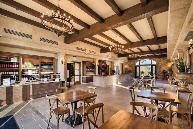 Food & Drinks 4, Europa Village Wineries and Resort, Riverside