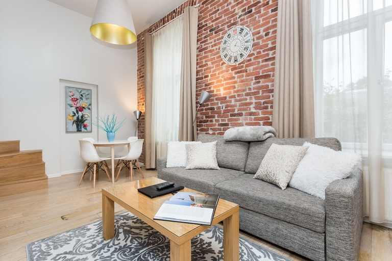 Others 5, Angleterre Apartments, Tallinn