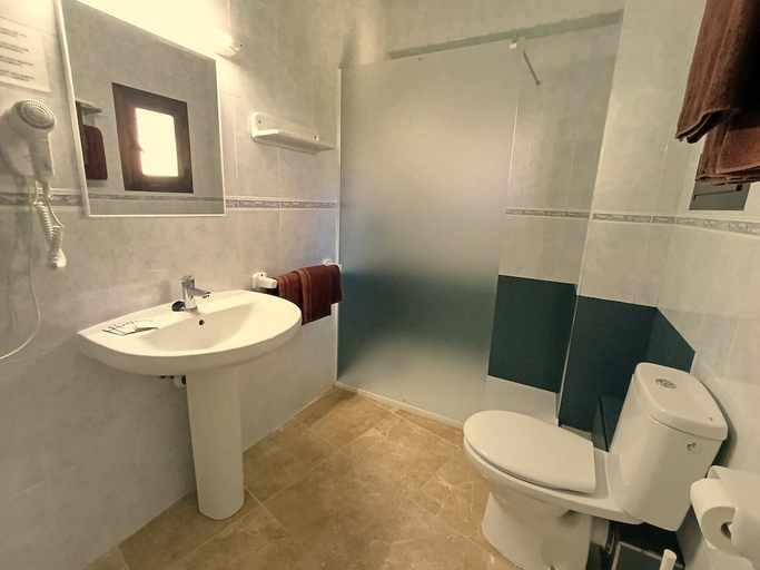 Bathroom 5, Residencia Horizonte, Baleares
