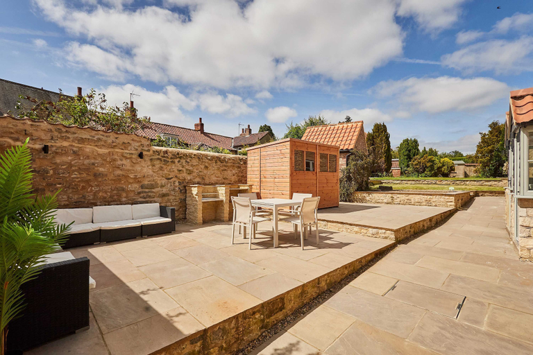 Room 2, Host Stay Ward Cottage, North Yorkshire