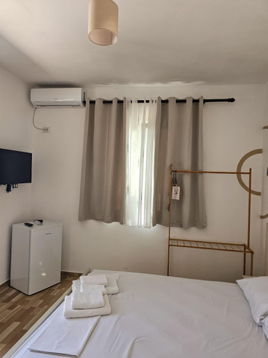 Bedroom 2, Troi beach house, Vlorës
